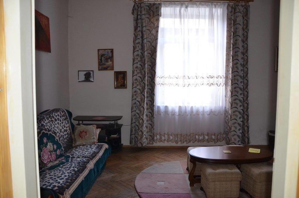 Mieszkanie Na Szpitalnej Liov Exterior foto